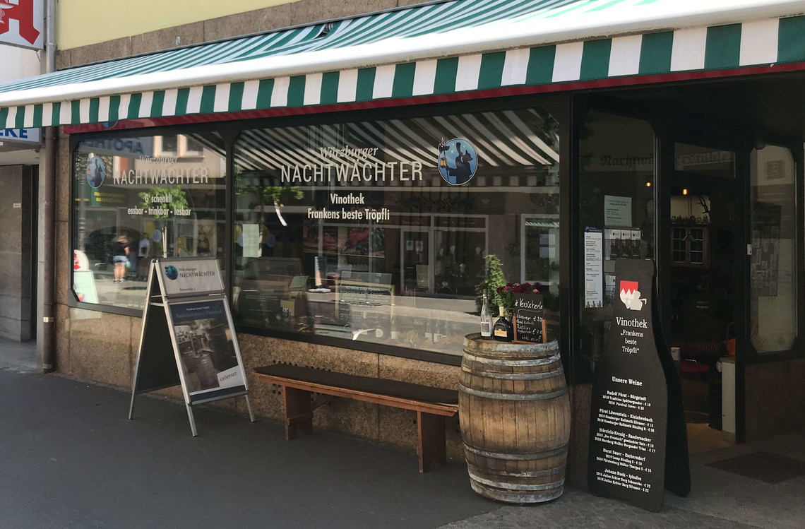 Wuerzburger-Nachtwaechter-Stueble-Aussen